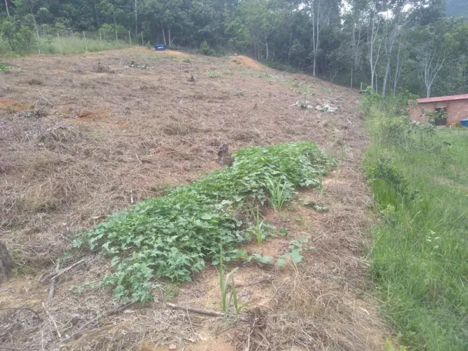 Terreno em Baia Nova, Guarapari