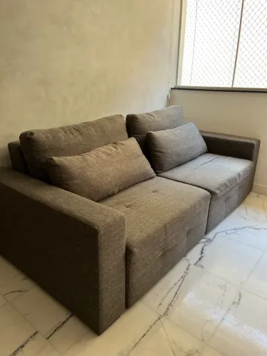 Sofá retrátil