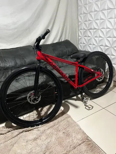 Bicicleta de grau nero 5 absolute 2025