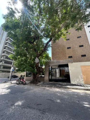 Ótima oportunidade de morar no melhor do Meireles, apto. c/ 147 m², nascente, esq. c/ Vice