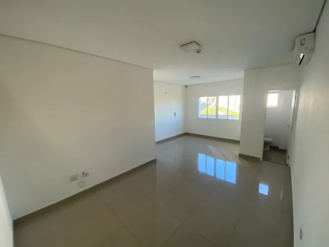 Sala comercial na Avenida Santo Antônio, 204 - sala 24 40 m²