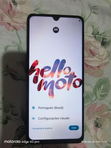 Vendo Por R$ 800,00 Celular Moto G06 Novo Nota Fiscal e todos os acessórios.