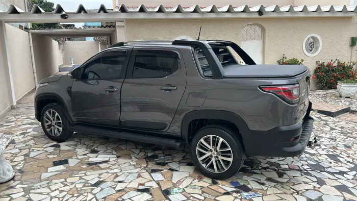 Fiat Strada Volcano 1.3 Flex 8V CD 2023