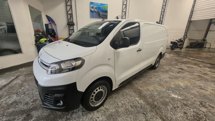 Citroen Jumpy Furgão Pack 1.6 Turbo Diesel 2022