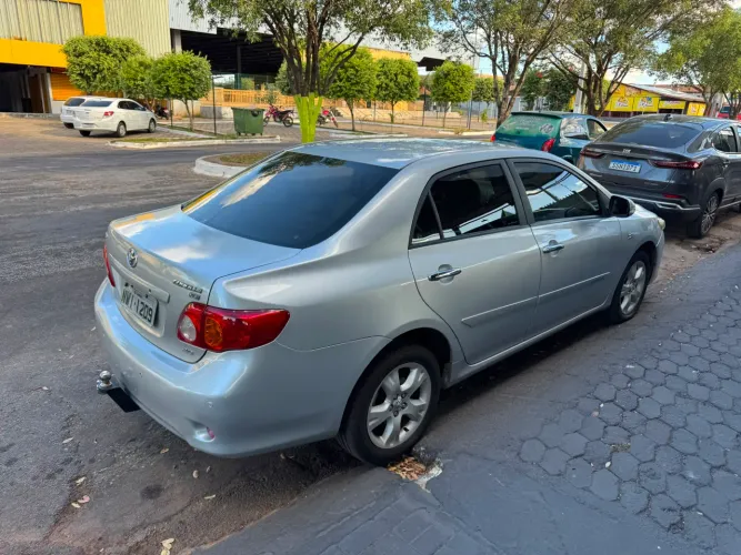 Toyota Corolla XEI 2.0 Flex 16V Aut. 2011