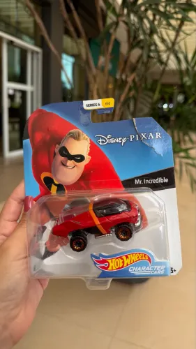 Hot Wheels Characters Cars Senhor Incrível Os Incriveis Disney