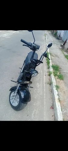 Moto eletrica única dona