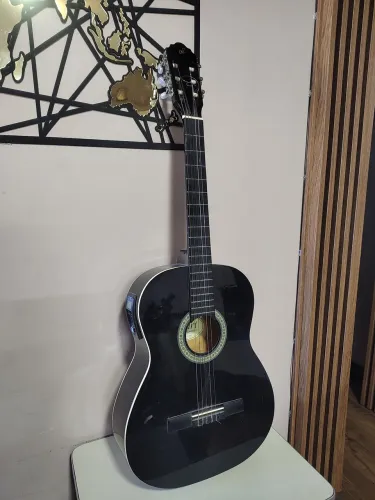 Violão eletroacustico Starr (by Giannini) com afinador e saída para amplificador