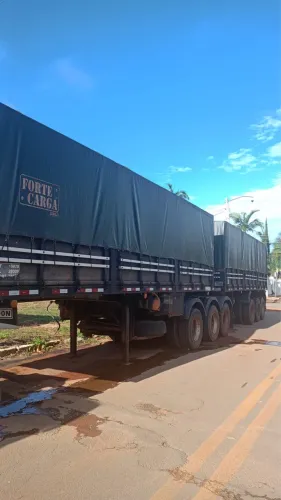 Carreta Randon Bitrem 3x3 curto