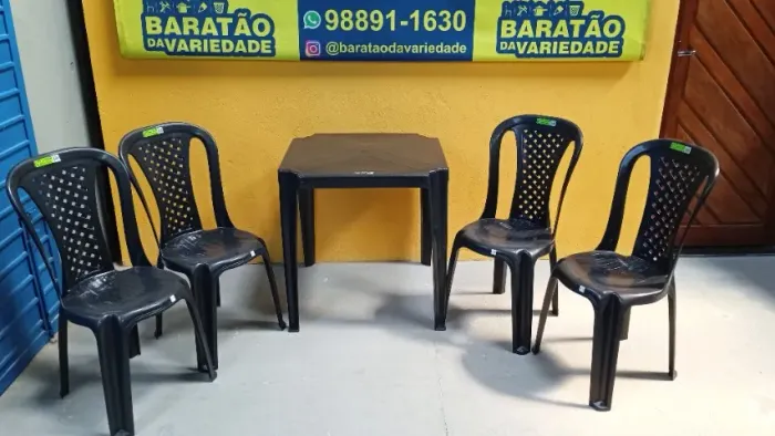 SUPER PROMOÇÃO CONJUNTO TOPPLAST COM MESA 72*72