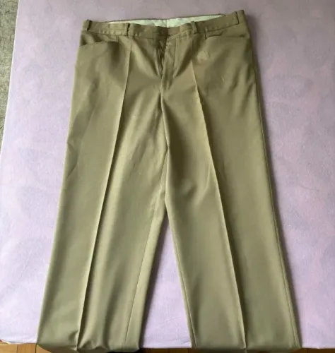 Calça social Tevah tam 48