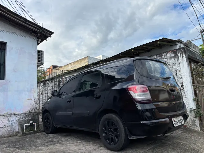 Chevrolet Spin LTZ 1.8 8V Econo.flex 5P Aut. 2013