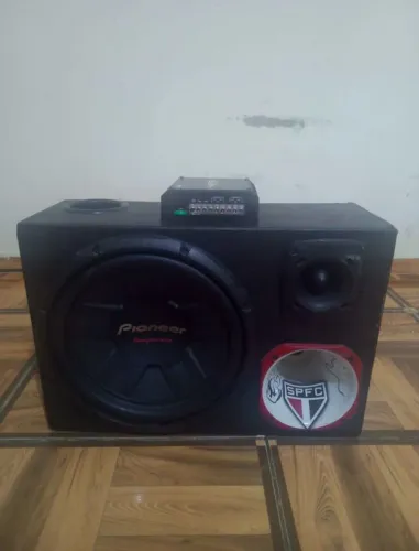 Vendo caixa de som trio com amplificador de 400 rms