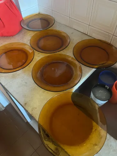 Pratos grandes e rasos duralex 