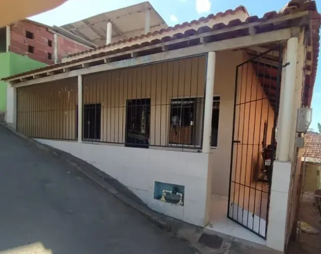 CASA A VENDA - AFONSO CLAUDIO - ES
