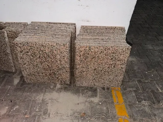 Peças de Mármore Granito - Usado 46x46cm
