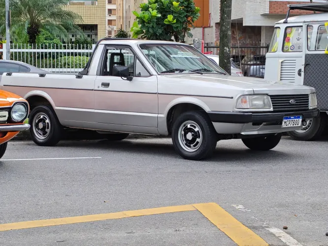 Ford Pampa Ghia 1.6/1.8/duo (álcool) 1989
