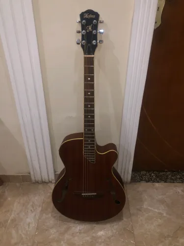 Violão 6 cordas marca Hofma cordas de aço !