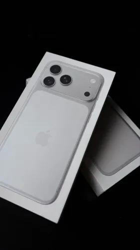 IPHONE 17 PRO MAX SILVER 256GB