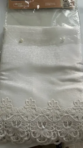 Toalha de Mesa Branca Rendada 1,50 x 2,20m