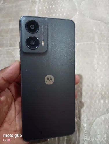 Celular Motorola motoG24 semi novo com nota fiscal e garantia de loja carregador top