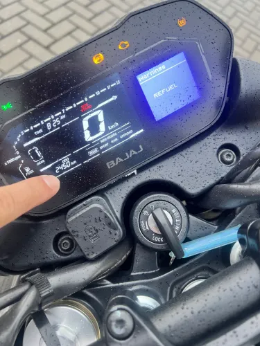 Ns400Z 2026 apenas 2.450 KM Moto na garantia ACEITO PROPOSTA DE TROCA