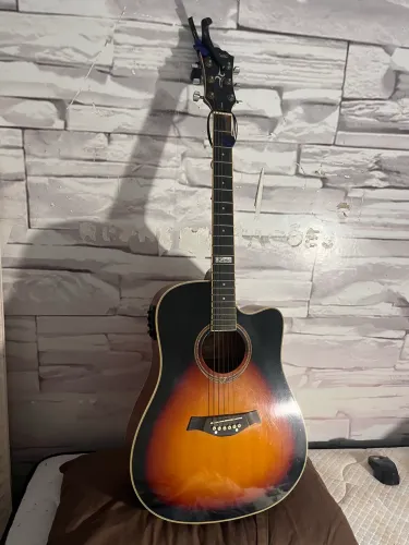 Violão tagima