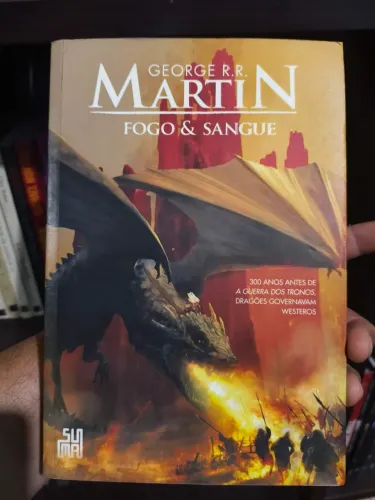 LIVRO FOGO E SANGUE - GEORGE R.R. MARTIN