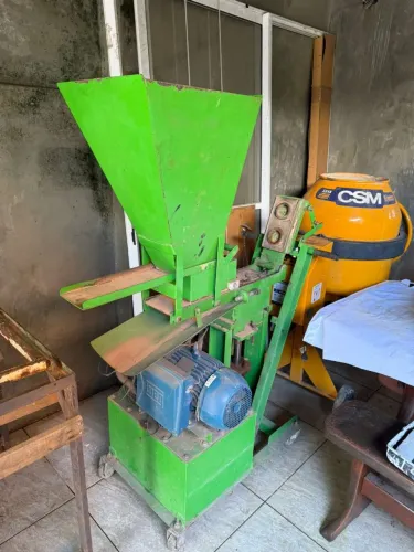 Fábrica de tijolo ecológico