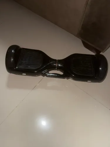 Vende-se hoverboard com pouco uso 