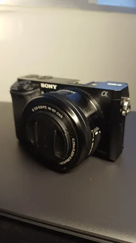 Sony a6000