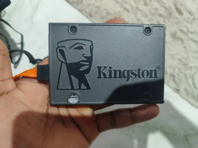 Ssd Kingston 240 Semino em ótimo estado