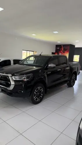 Toyota Hilux CD SRX 4X4 2.8 TDI 16V Diesel Aut. 2022