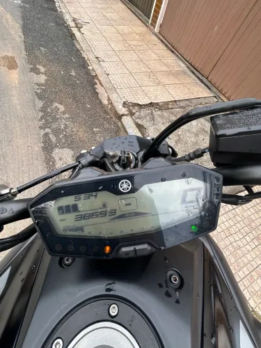 Vendo MT 07 39.000 km rodados, único dono. IPVA 2026 pago, doc ok.