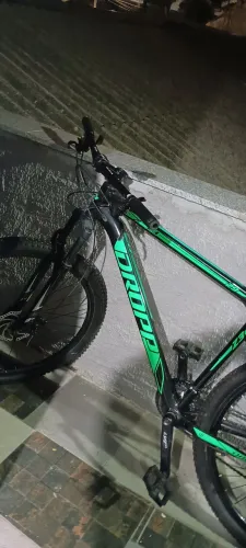? Bike Aro 29 Dropp Preta/Verde Semi-Nova (Selim Ergonômico Recém-Trocado)