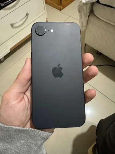 IPHONE 16e