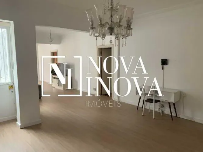 Apartamento - / Residencial / Copacabana