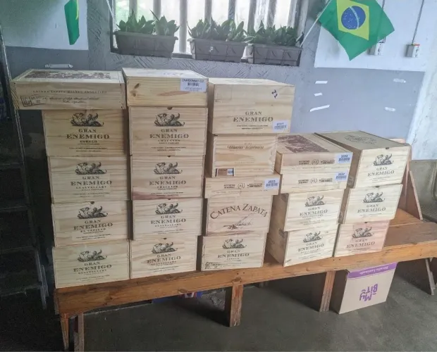 Caixas de vinho em madeira (vazias)