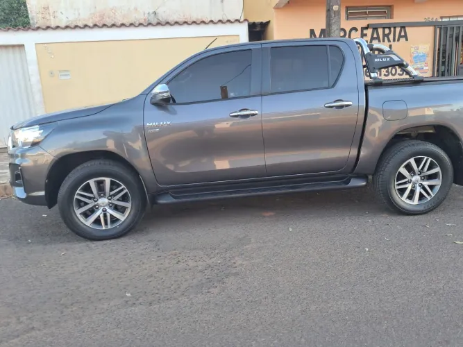 Toyota Hilux CD SRV 4X2 2.7 Flex 16V Aut. 2019
