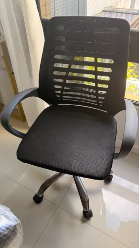 Cadeira de escritório giratória