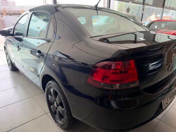 Volkswagen Voyage 1.0/1.0 City MI Total Flex 8V 4P 2011
