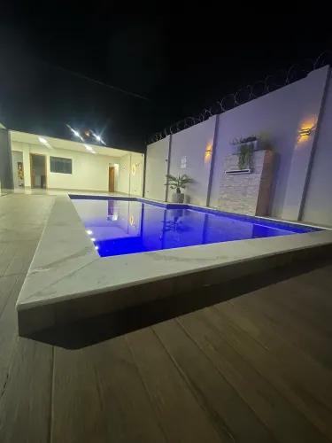 VENDO CASA DE FESTA 