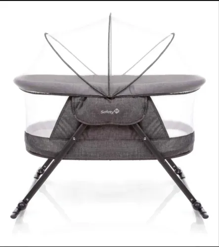 Moisés com mosquiteiro safety 1st 