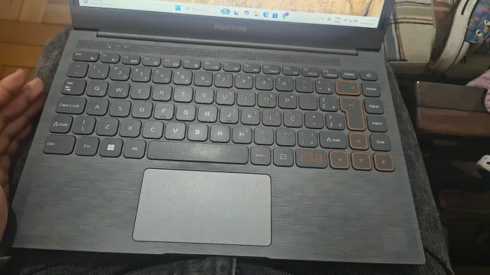 Notebook positivo c14 lumina