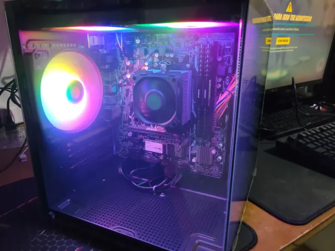 Gabinete gamer Ryzen 3 8gb + brinde