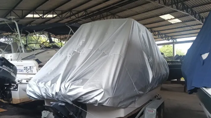 Brazilian Bolt 23.5 pés