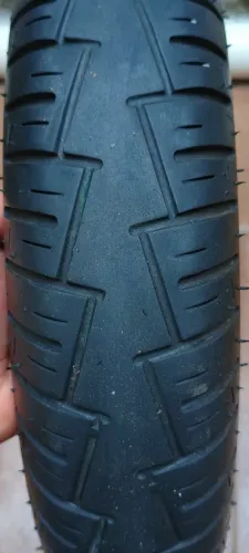 PNEU TRASEIRO BIZ / POP CONSERVADO 