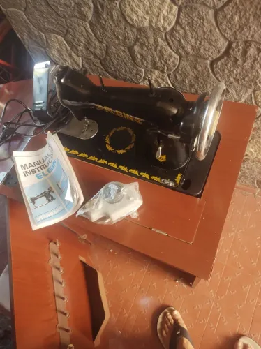 Máquina de costura 