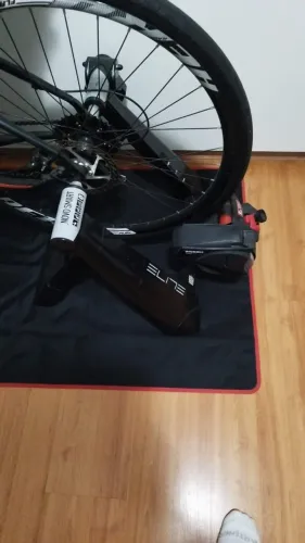 Rolo de treino Smart Elite para Ciclismo Indoor
