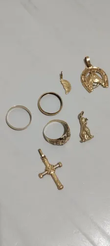 Pingente de ouro 18k vendo ou troco a partir de r$ 700 detalhe só na peça nada de grama